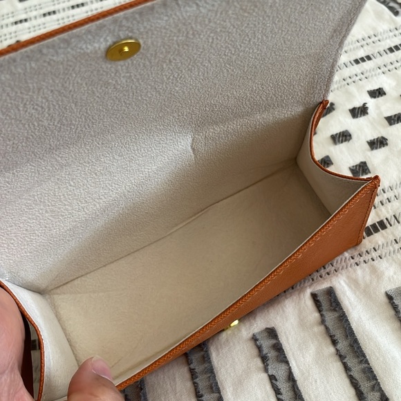 Tory Burch Case - Picture 6 of 8